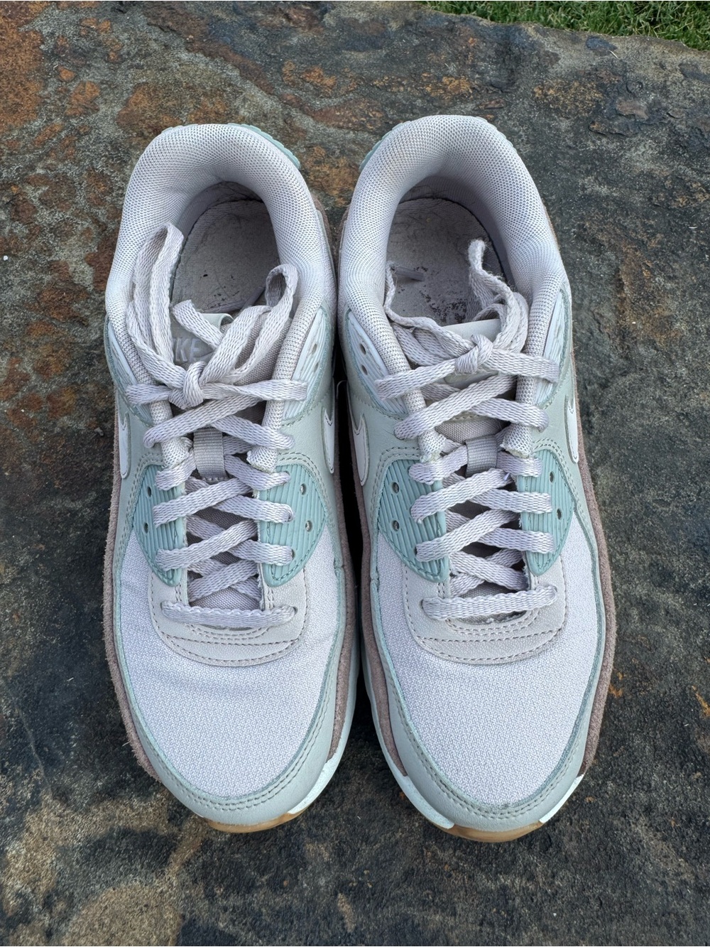 Nike Air Max 90 LV8 Women's Pink/Gray Leather/Suede Platform Sneakers Sz 7.5 - Picture 5 of 13